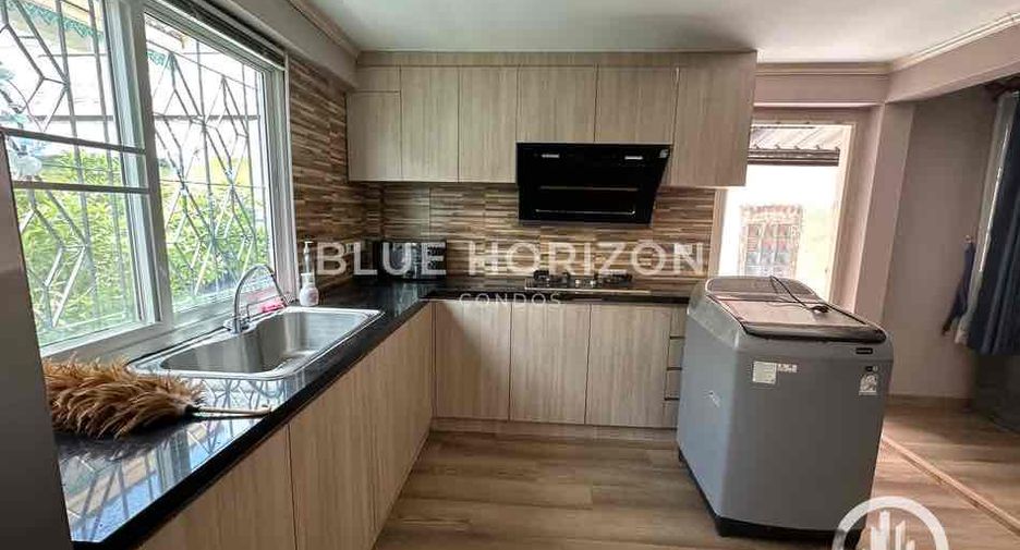 Haus zur Miete und zum Kauf mit 3 Zimmer in Bang Lamung, Chonburi
