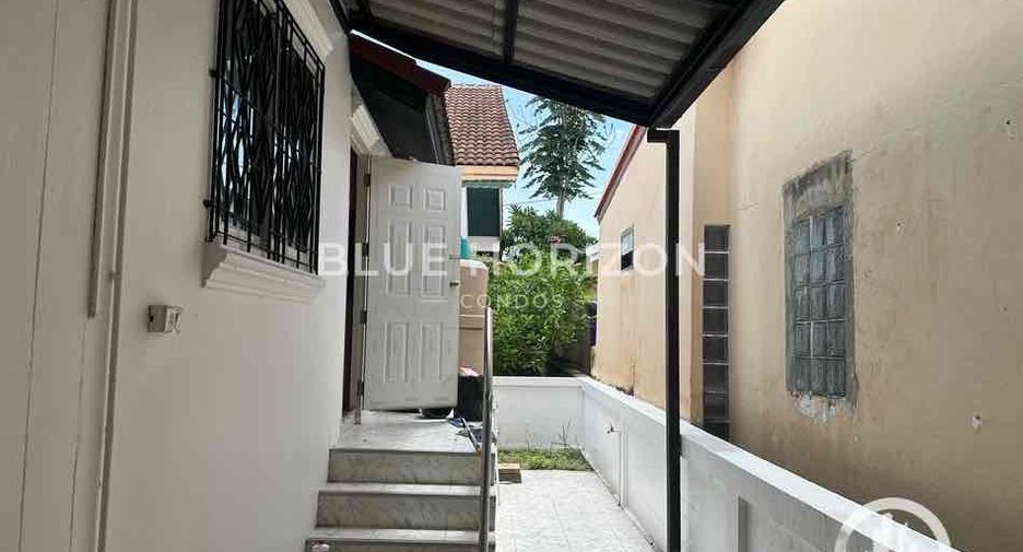 Haus zur Miete und zum Kauf mit 3 Zimmer in Bang Lamung, Chonburi