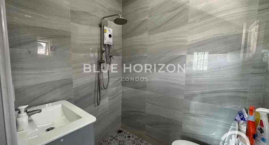 Haus zur Miete und zum Kauf mit 3 Zimmer in Bang Lamung, Chonburi