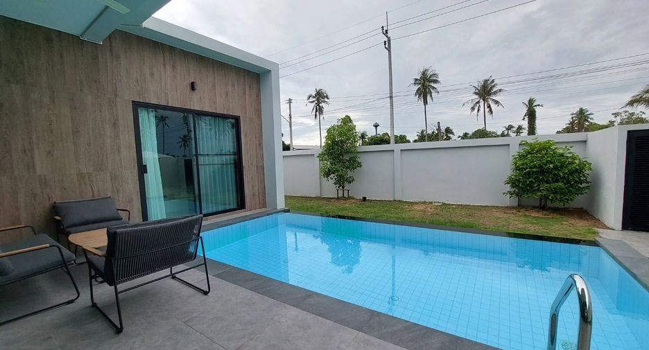 For rent 3 bedrooms villa in Bang Lamung, Chonburi