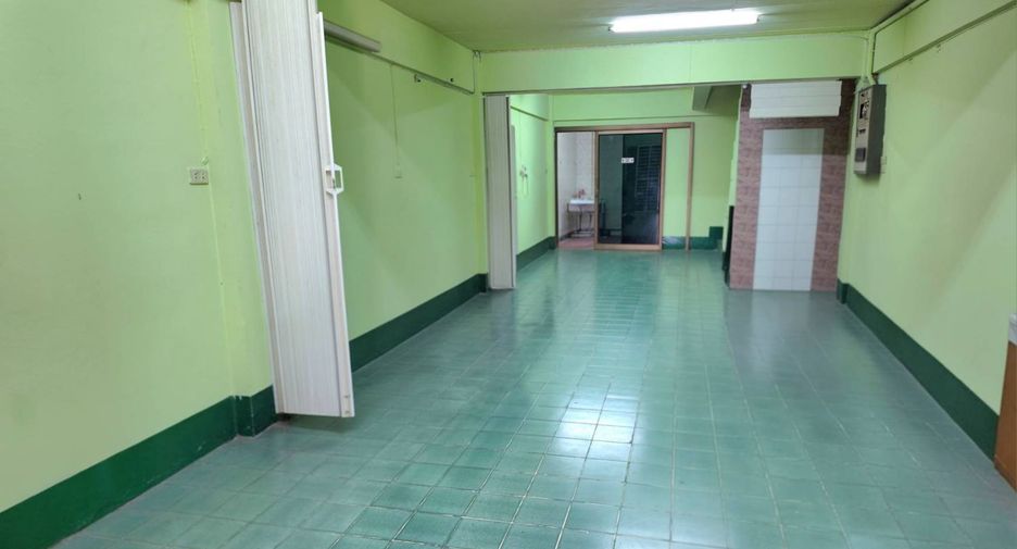 出售 5 卧室 商业空间 在 Bang Khae, 曼谷