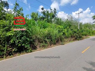 Terreno en venta en Wang Chan, Rayong