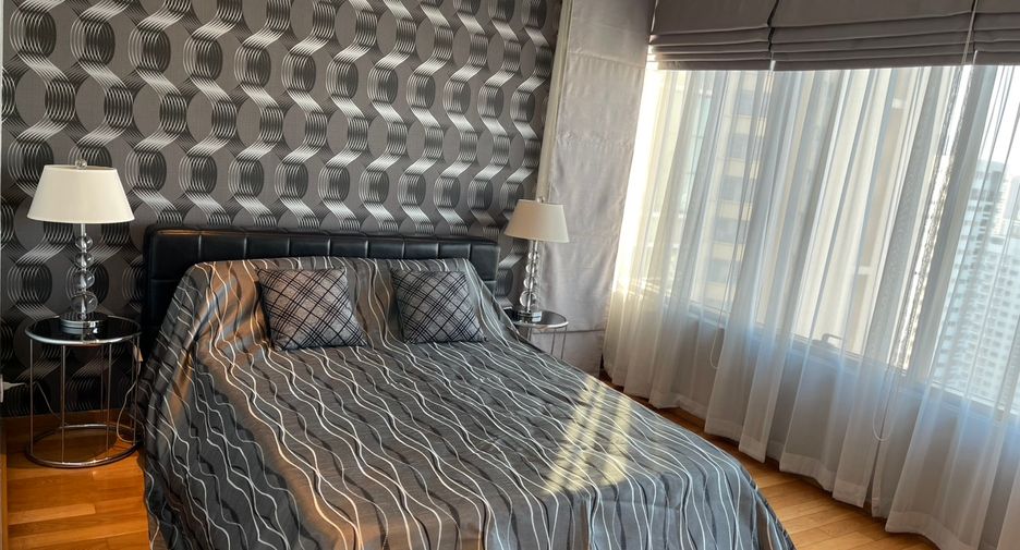 For rent and for sale 2 bedrooms condo in Khlong Toei, Bangkok