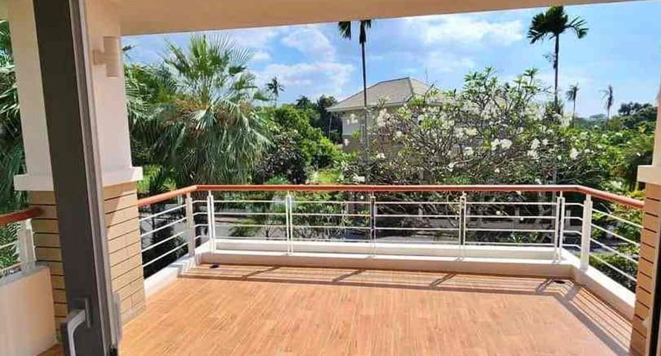 Аренда 3 спальни вилла в Na Jomtien, Паттайя
