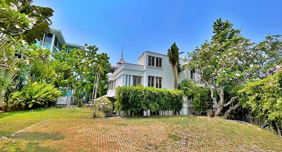 Аренда и продажа 5 спальни вилла в Банг Ламунг, Чонбури