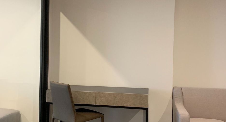 Wohnung zur Miete mit 2 Zimmer in Phaya Thai, Bangkok