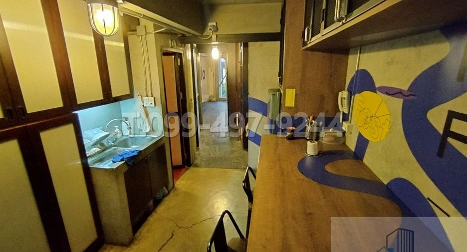 Продажа 6 спальни офис в Щанг Тхонгланг, Бангкок