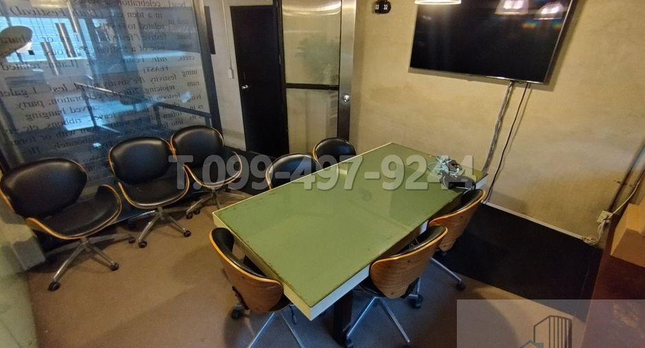 Продажа 6 спальни офис в Щанг Тхонгланг, Бангкок