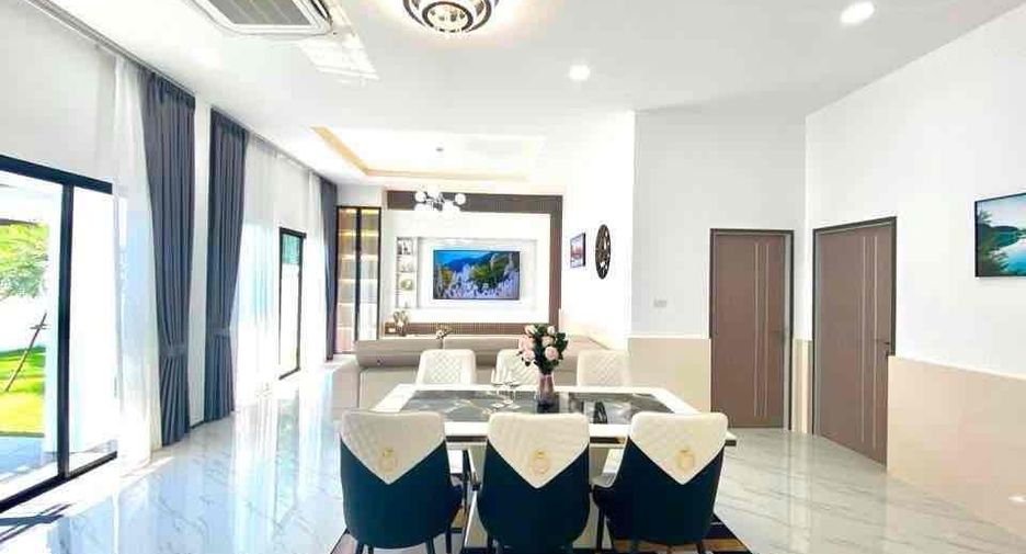 For sale 3 bedrooms house in Huay Yai, Pattaya