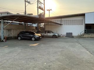 Аренда 2 спальни склад в Mueang Samut Sakhon, Самутсакхон