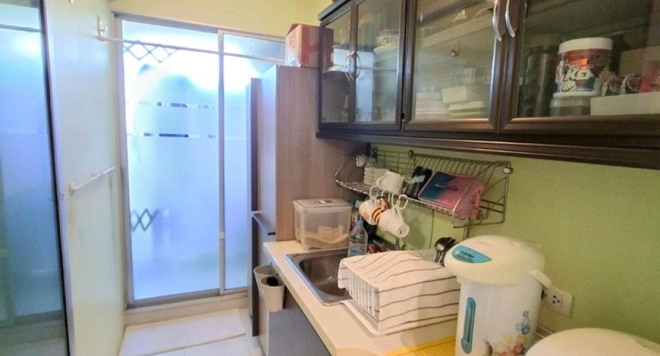 For sale 1 bed condo in Lat Krabang, Bangkok