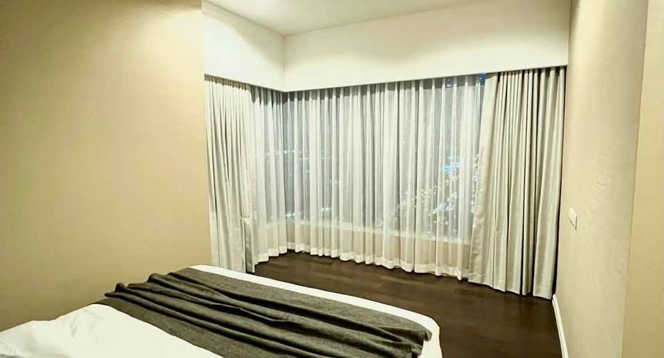 For rent 2 bedrooms condo in Chatuchak, Bangkok