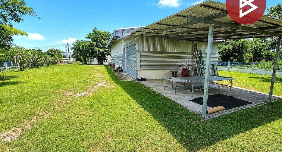 Almacén en venta en Si Racha, Chonburi