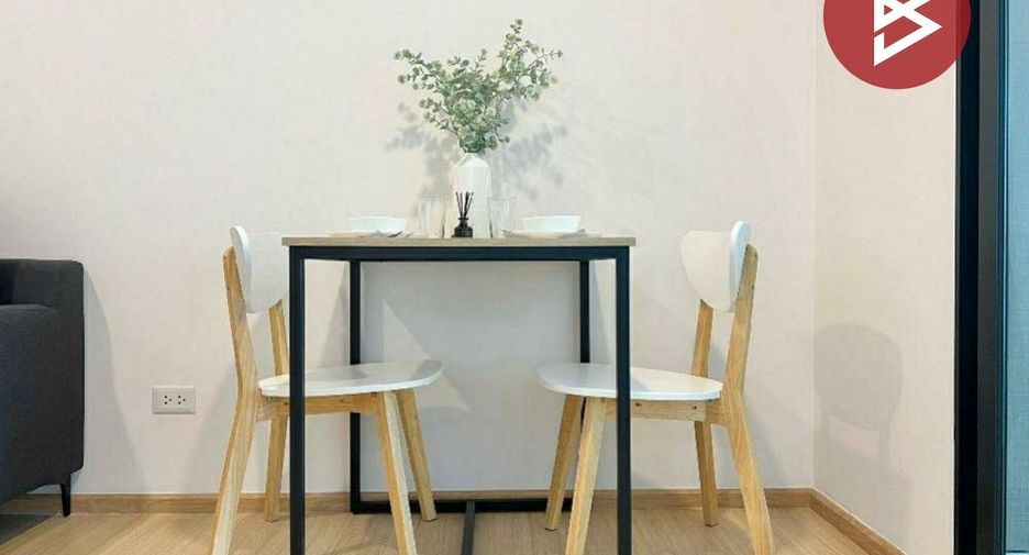 For sale 1 bed condo in Wang Thonglang, Bangkok