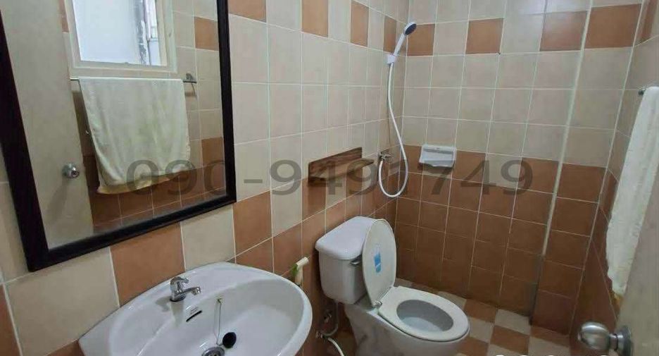 For rent 2 bedrooms retail Space in Khlong Sam Wa, Bangkok