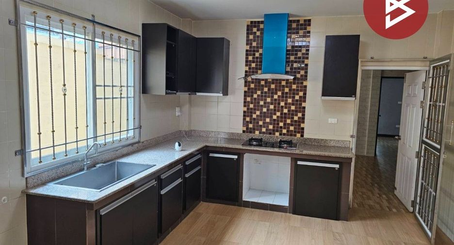 ขาย 4 ห้องนอน บ้านเดี่ยว ใน เมืองสมุทรปราการ, สมุทรปราการ
