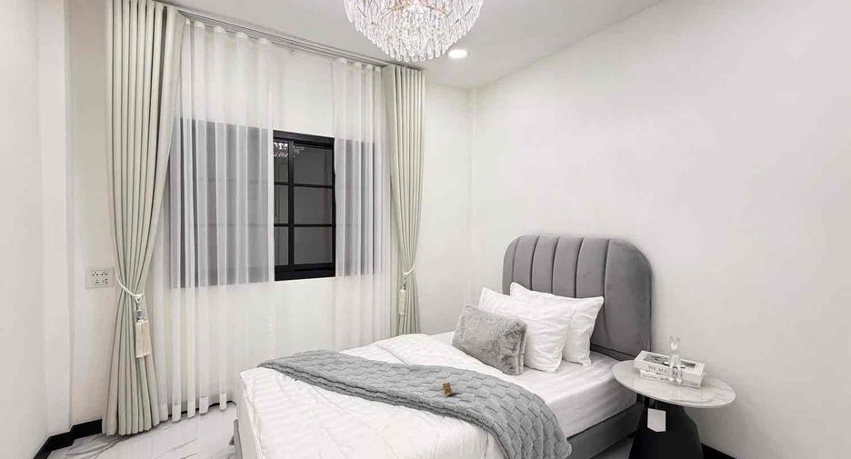 Haus zum Kauf mit 3 Zimmer in Bang Lamung, Chonburi