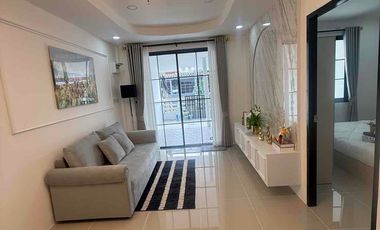 Reihenhaus zum Kauf mit 2 Zimmer in Bang Lamung, Chonburi