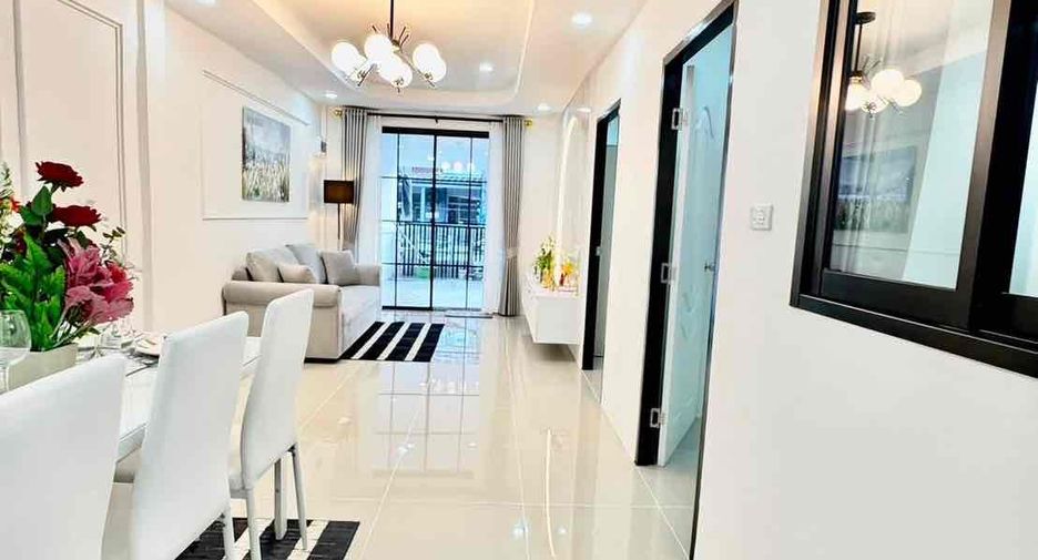 Reihenhaus zum Kauf mit 2 Zimmer in Bang Lamung, Chonburi