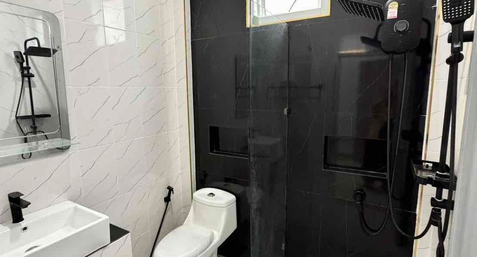 Haus zum Kauf mit 3 Zimmer in Bang Lamung, Chonburi