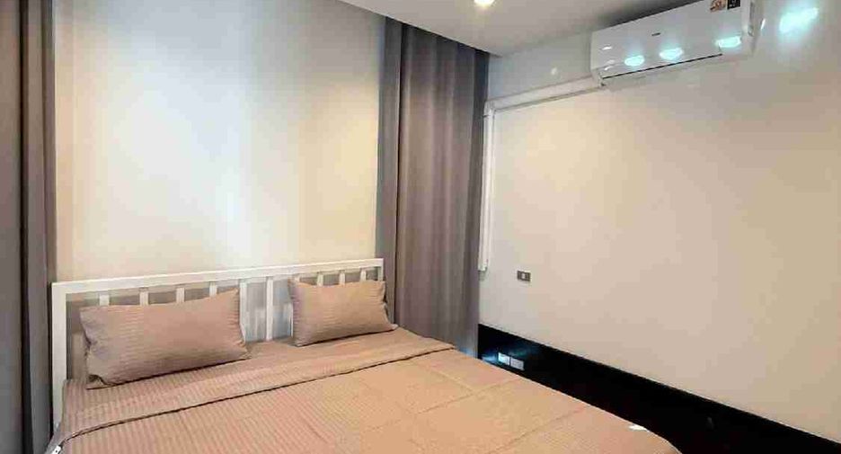 Villa en alquiler de 6 habitaciones en Bang Lamung, Chonburi
