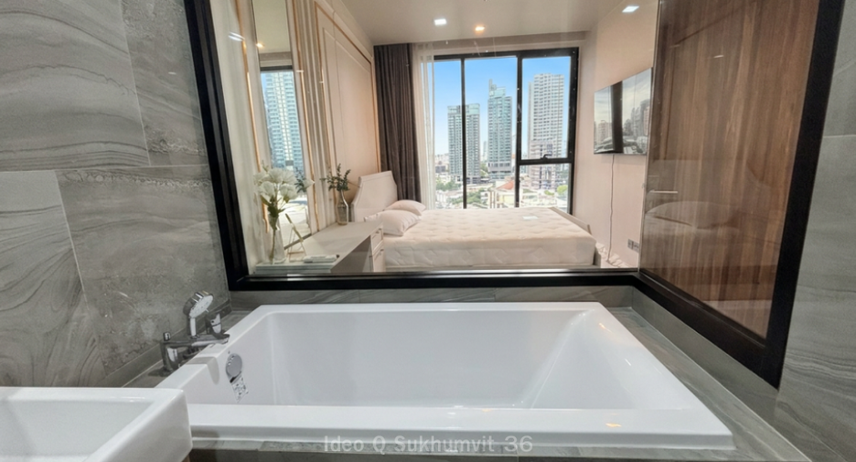 For rent 1 bed condo in Khlong Toei, Bangkok