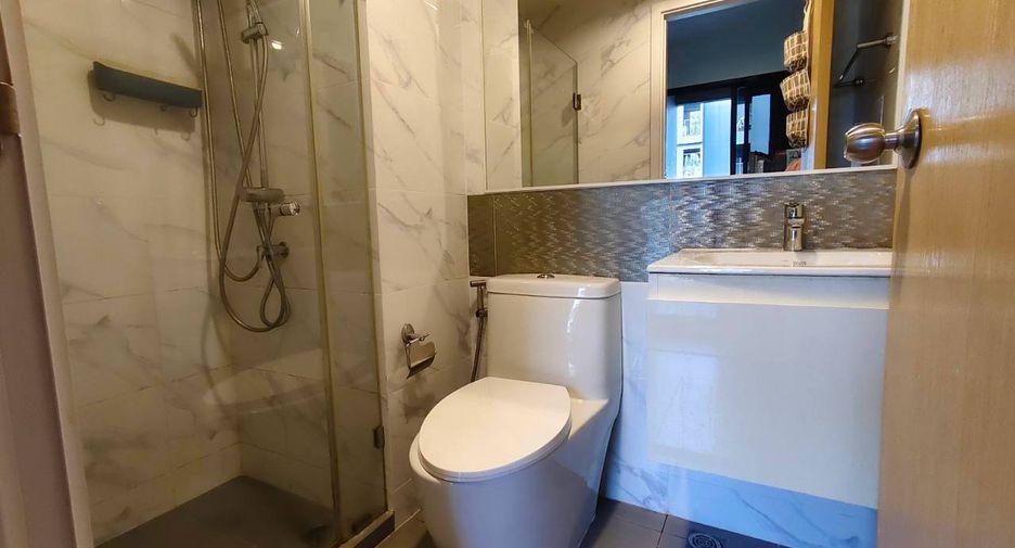 Condo en venta de 1 habitaciones en Huai Khwang, Bangkok