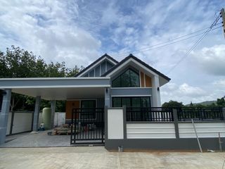 出售 3 卧室 独立屋 在 Phanom Sarakham, Chachoengsao