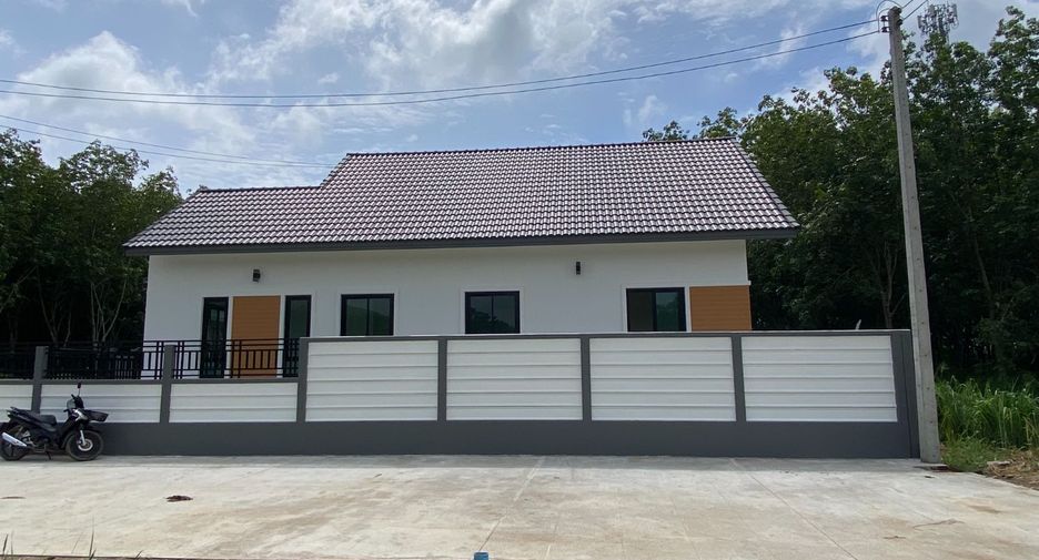 出售 3 卧室 独立屋 在 Phanom Sarakham, Chachoengsao