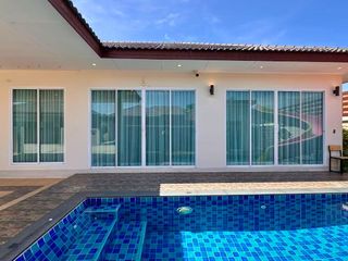 For sale 3 bedrooms house in Bang Lamung, Chonburi