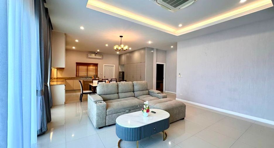 For sale 3 bedrooms house in Huay Yai, Pattaya