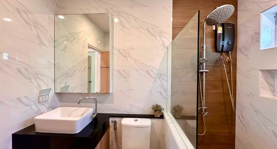 For sale 3 bedrooms house in Huay Yai, Pattaya