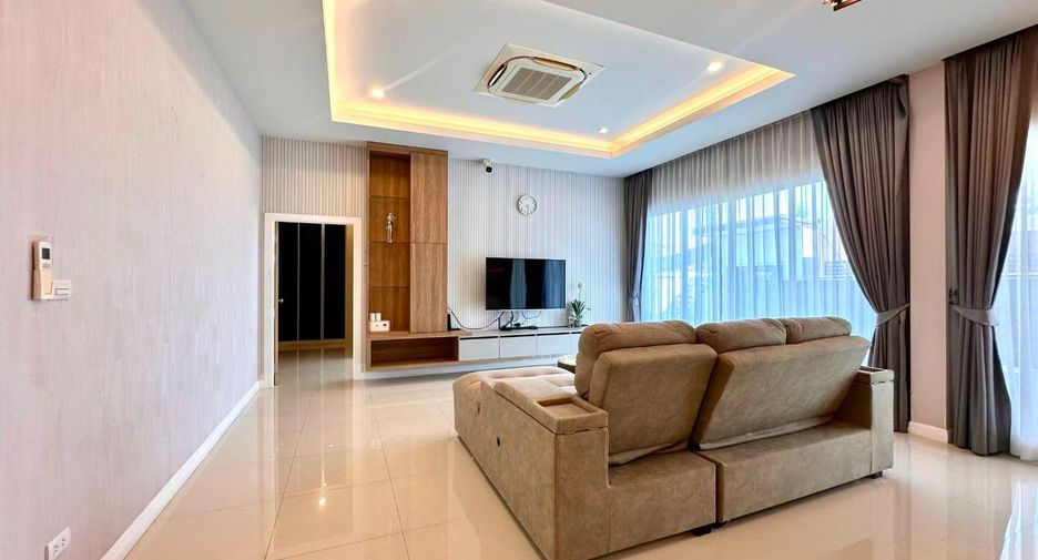 For sale 3 bedrooms house in Huay Yai, Pattaya