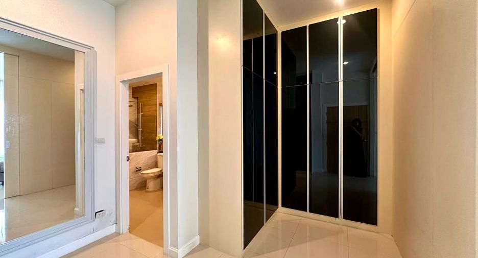 For sale 3 bedrooms house in Huay Yai, Pattaya