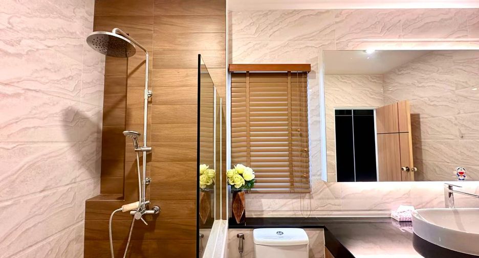 For sale 3 bedrooms house in Huay Yai, Pattaya