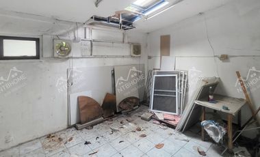 Gewerbefläche zur Miete und zum Kauf in Lak Si, Bangkok