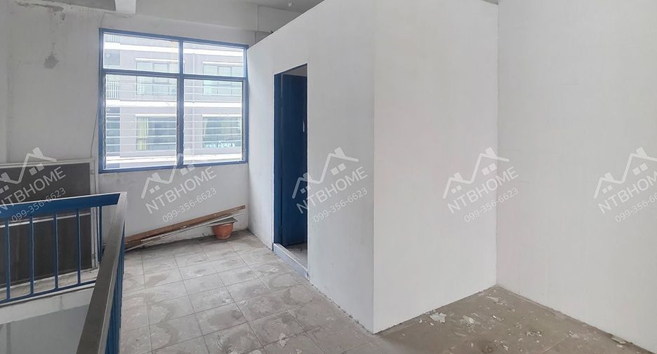 Gewerbefläche zur Miete und zum Kauf in Lak Si, Bangkok