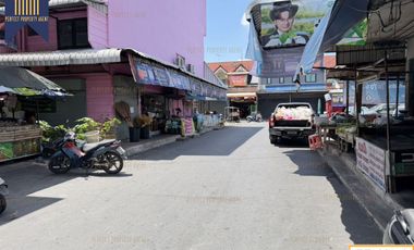 À vendre local commercial à Khan Na Yao, Bangkok