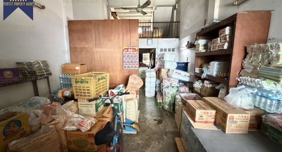 À vendre local commercial à Khan Na Yao, Bangkok