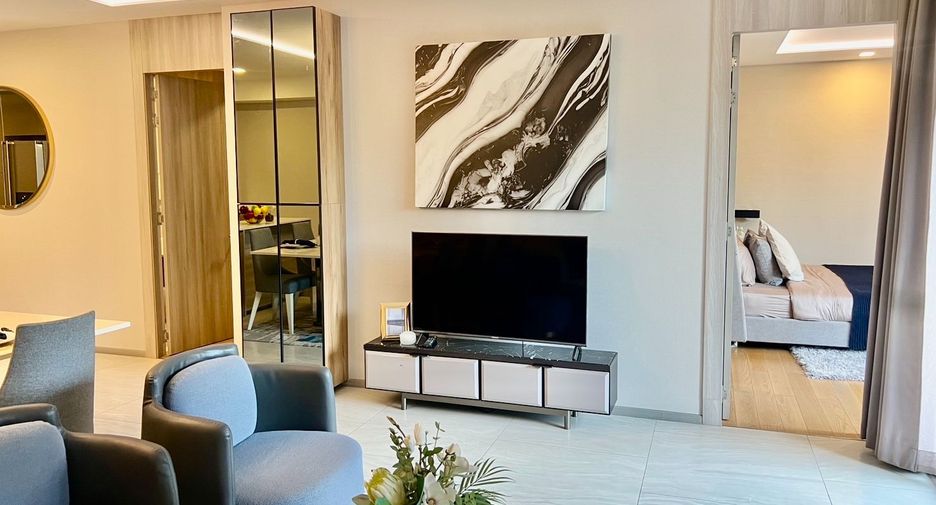 Condo en alquiler de 3 habitaciones en Watthana, Bangkok