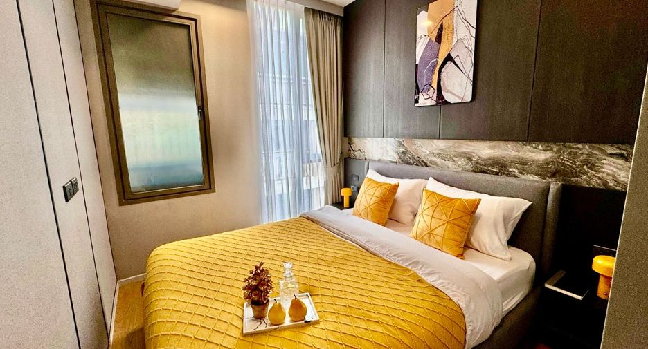 For rent 3 bedrooms condo in Watthana, Bangkok