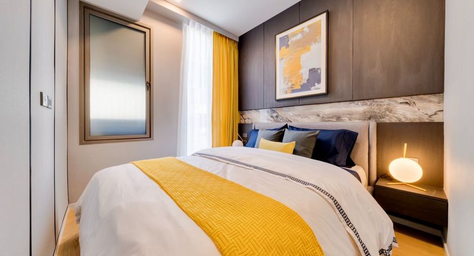 For rent 3 bedrooms condo in Watthana, Bangkok