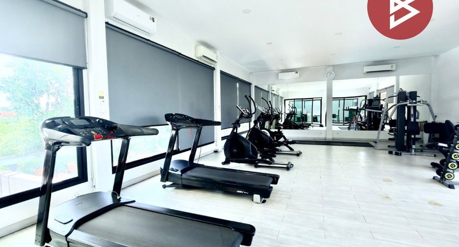 Продажа 3 спальни дом в Mueang Chon Buri, Чонбури