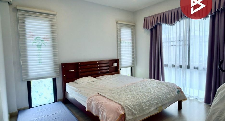 Продажа 3 спальни дом в Mueang Chon Buri, Чонбури
