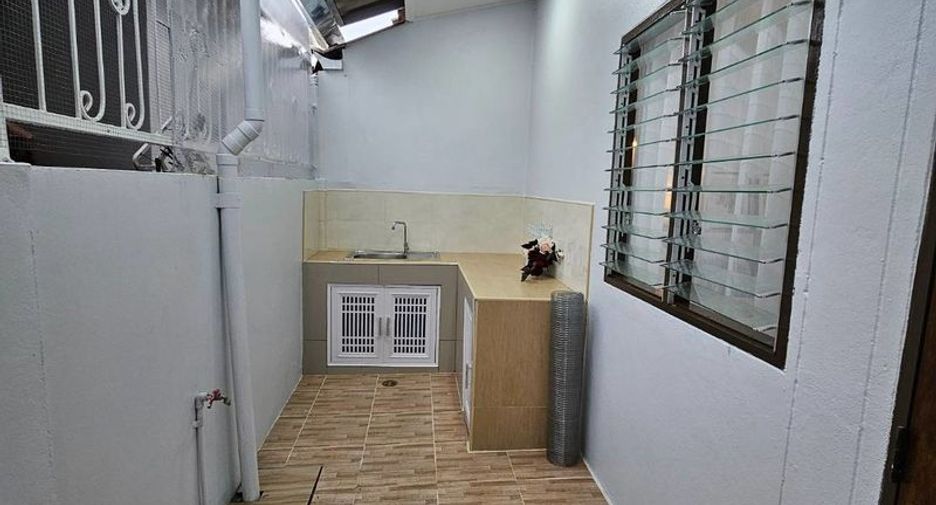 For sale 2 ベッドルーム house in Bang Lamung, Chonburi