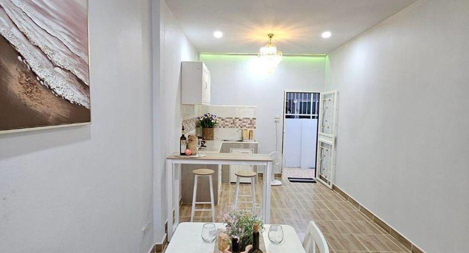 For sale 2 ベッドルーム house in Bang Lamung, Chonburi