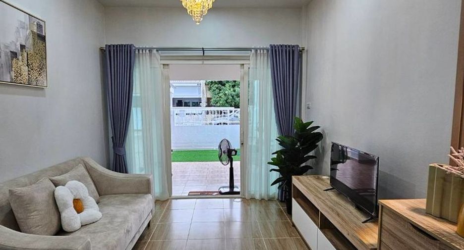 For sale 2 ベッドルーム house in Bang Lamung, Chonburi