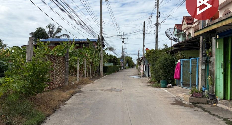 Casa adosada en venta de 2 habitaciones en Mueang Lop Buri, Lopburi