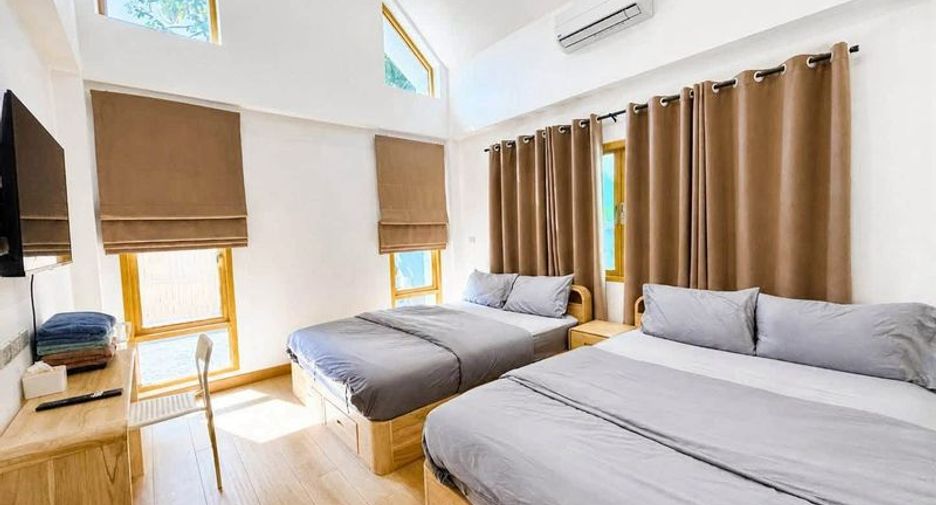 Продажа 4 спальни вилла в Mueang Chon Buri, Чонбури