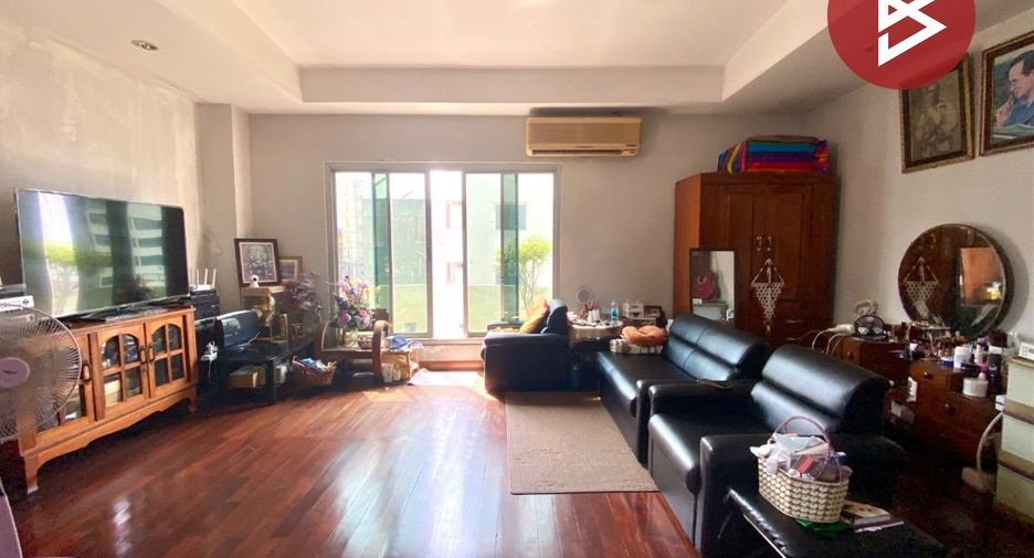 Apartment zum Kauf mit Studio in Chatuchak, Bangkok